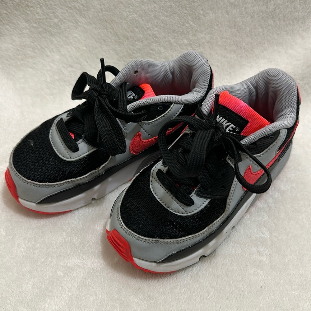 Nike AirMax Size 10C Sneakers Unisex